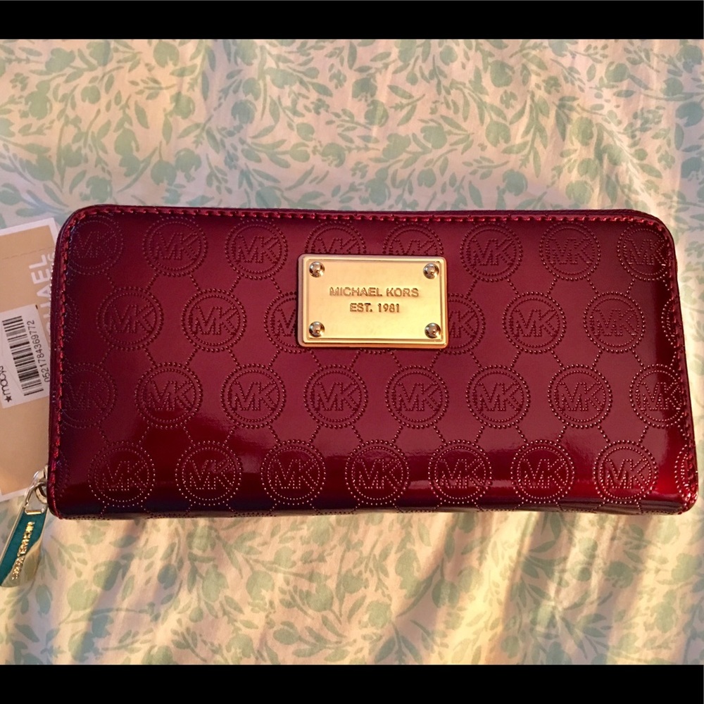 Michael Kors wallet